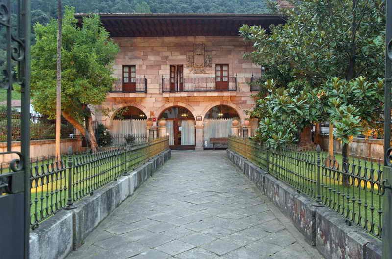 Hotel Palacio de Guevara