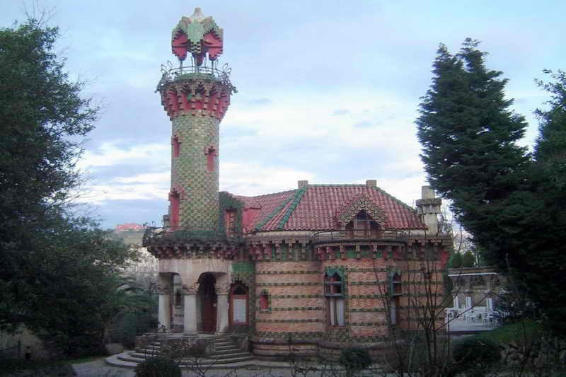 Capricho de Gaudí Comillas Cantabria Cantabriarural