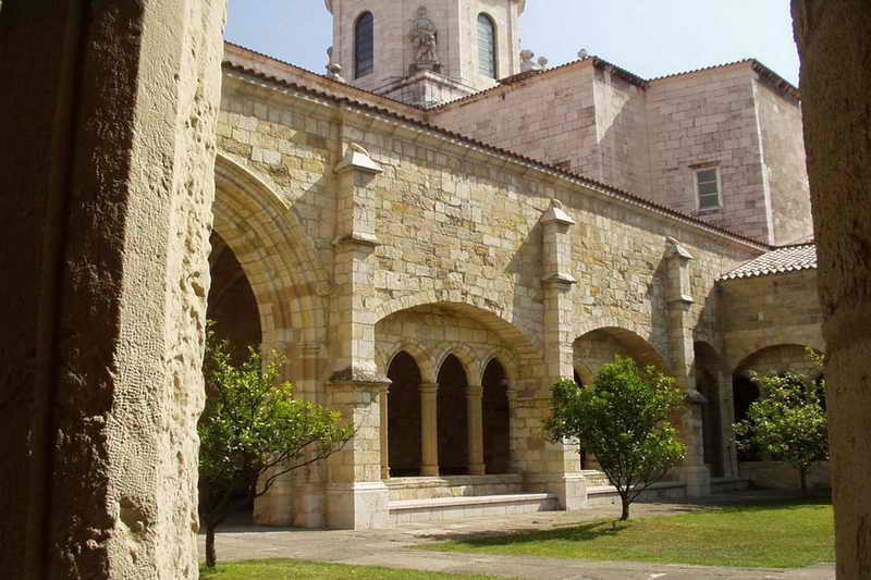 Catedral de Santander claustro Cantabria Cantabriarural