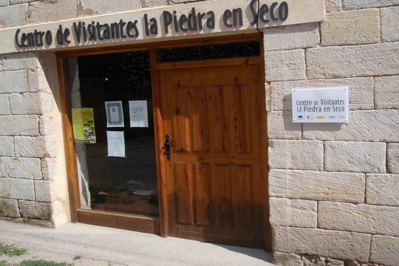 Centro de visitantes de la Piedra en Seco Valderredible Cantabria Cantabriarural