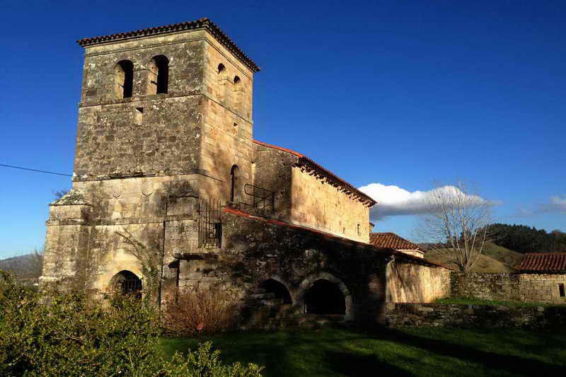 Iglesia romanica de San Andres de Argomilla Cantabria Cantabriarural A
