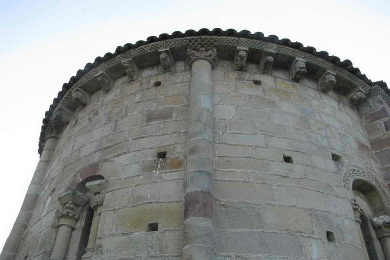 Iglesia romanica de San Andres de Argomilla Cantabria Cantabriarural
