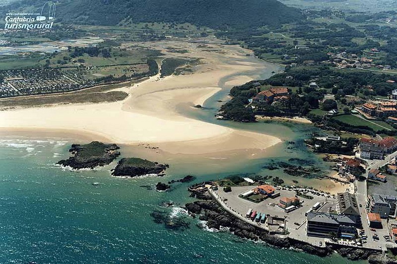 Playa de Los Barcos Arnuero Cantabria Cantabriarural