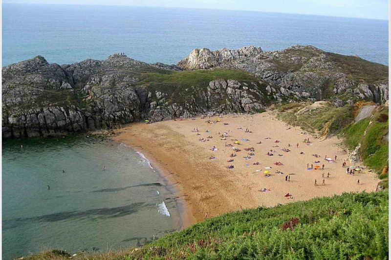 Playa nudista de Somocuevas Cantabria Cantabriarural