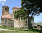 Santa Maria de Bareyo Vista general Cantabria Cantabriarural