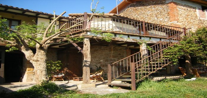 Bajo el Arce de Cabarceno, Casa Rural cerca de Cabárceno