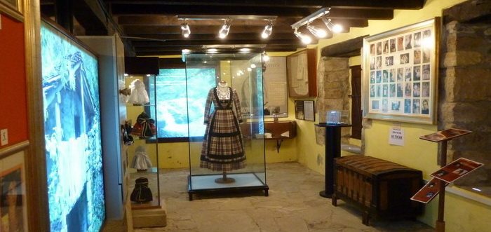 Museo de las Amas de Cría Pasiegas en Selaya, Museos en Valles Pasiegos