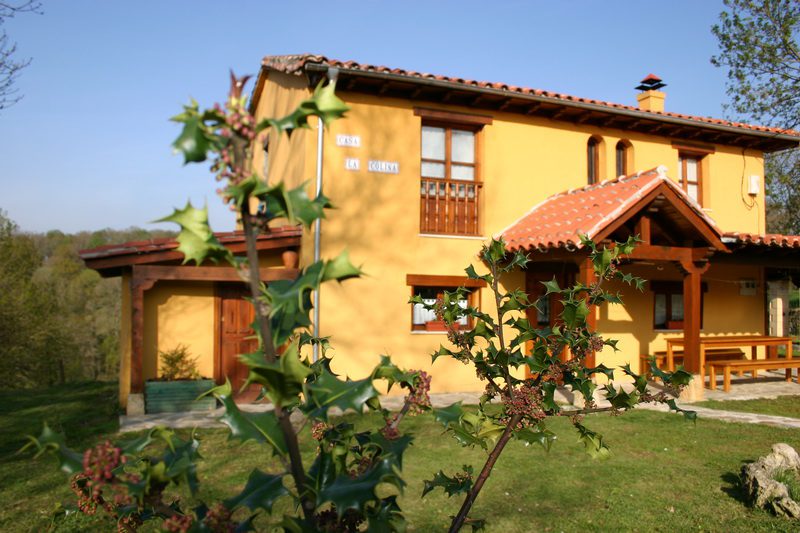 La Casa de la Colina, Casa rural en Villacarriedo Valles Pasiegos (Cantabria)