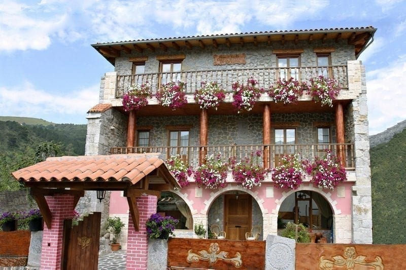 Casa De Reposo Maria Virginia Posada Rural en Ogarrio (Cantabria)