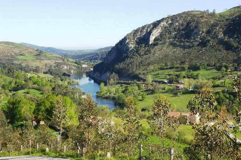 Senda Fluvial del Nansa de Celucos a Camijanes (Cantabria)