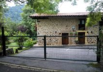 Casa Rural Casa de la Sierra Casa rural en Totero de Cayon (Cantabria)