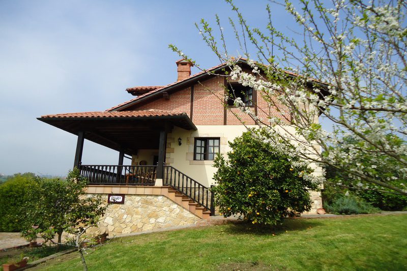 Casa rural Hualdea, Casa rural en Villapresente (Cantabria) Exterior