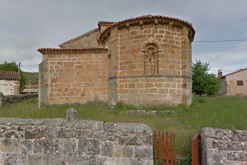 Iglesia de San Agustín en San Martín de Valdelomar Valderredible Cantabria