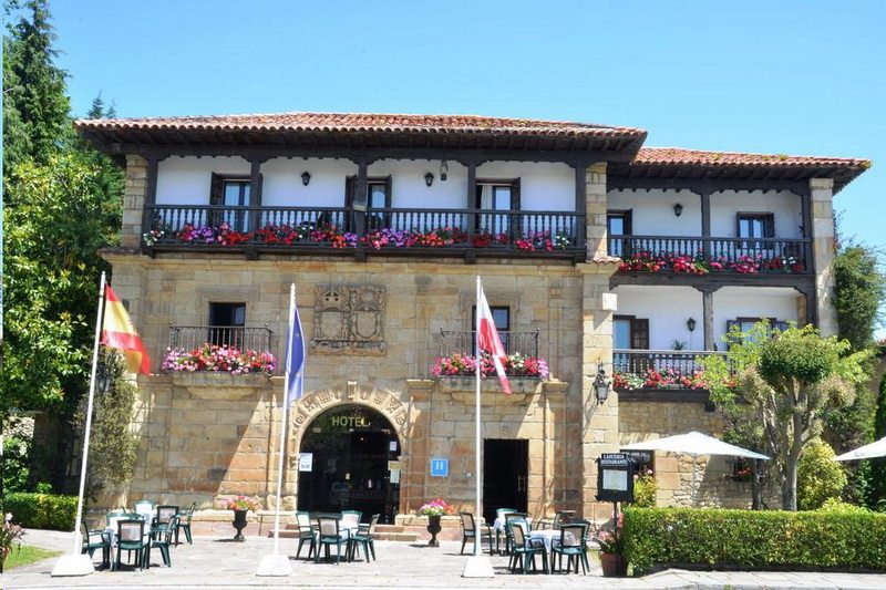 Hotel Museo Los Infantes Hotel en el Camino del Norte Santillana del Mar